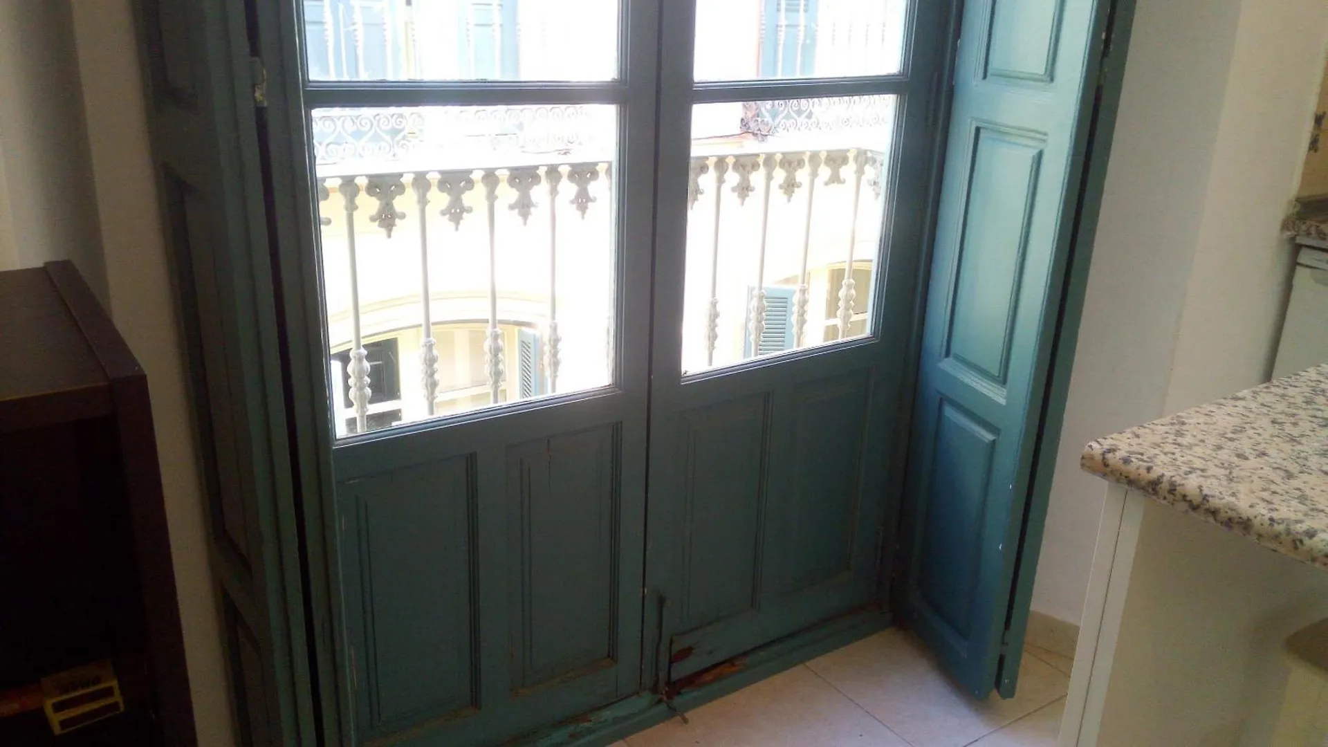 Del Parque Flats - Carreteria contacts